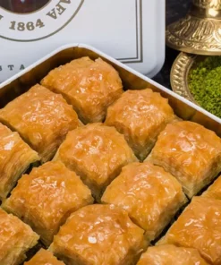 Dry Pistachio Baklava - Hafiz Mustafa Zoomed