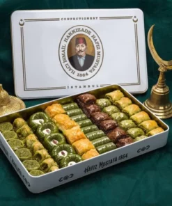 8 Assorted Pistachio Baklava