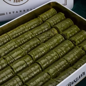 Pistachio Roll Baklava - Hafiz Mustafa Zoomed